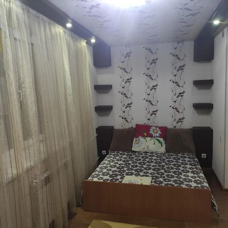 Eaa Apartment Tiraspol Ngoại thất bức ảnh